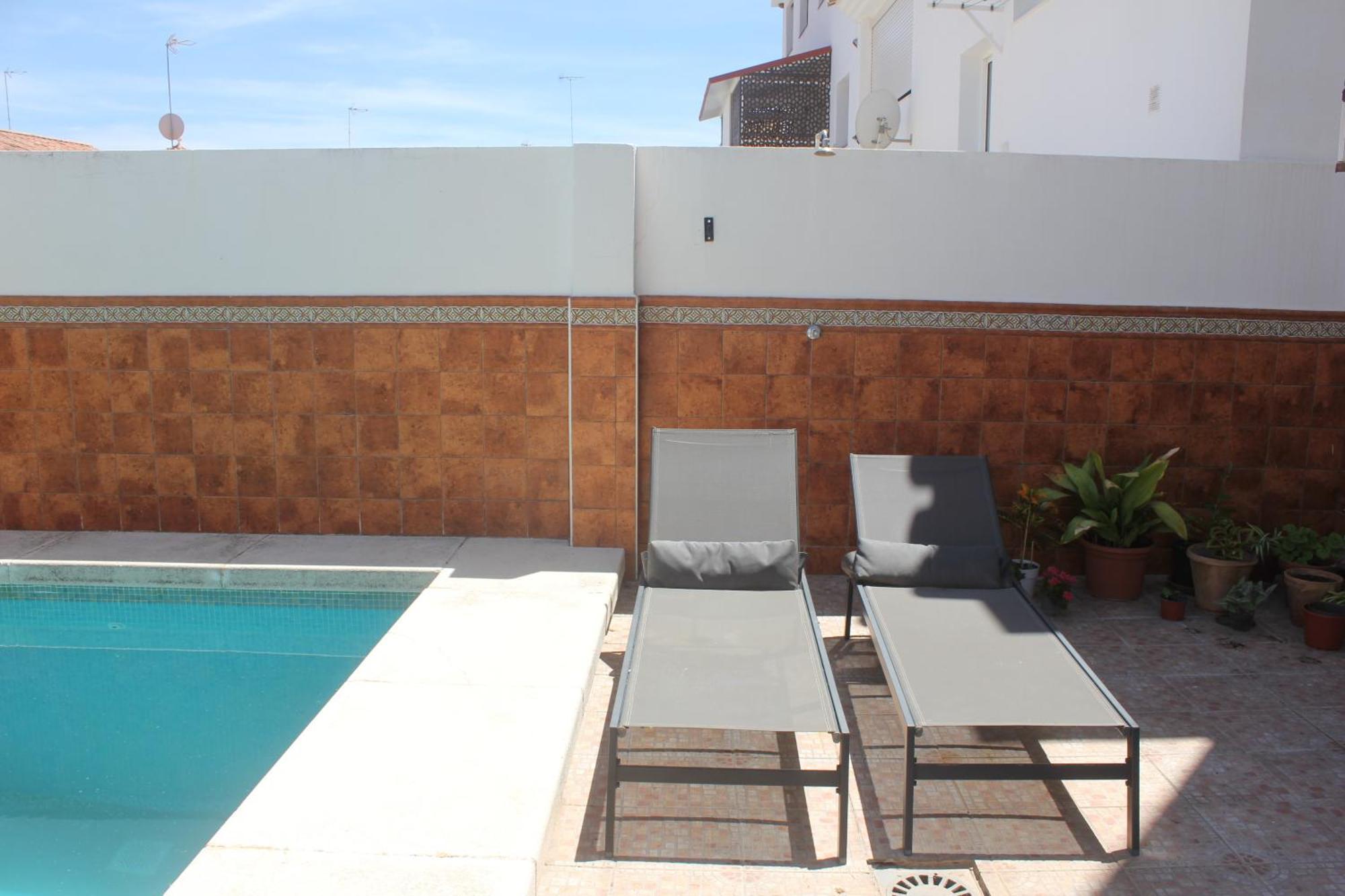 Apartamento Con Piscina En Ciudad Jardin Malaga Ngoại thất bức ảnh